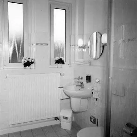 Europark Hotel 3*